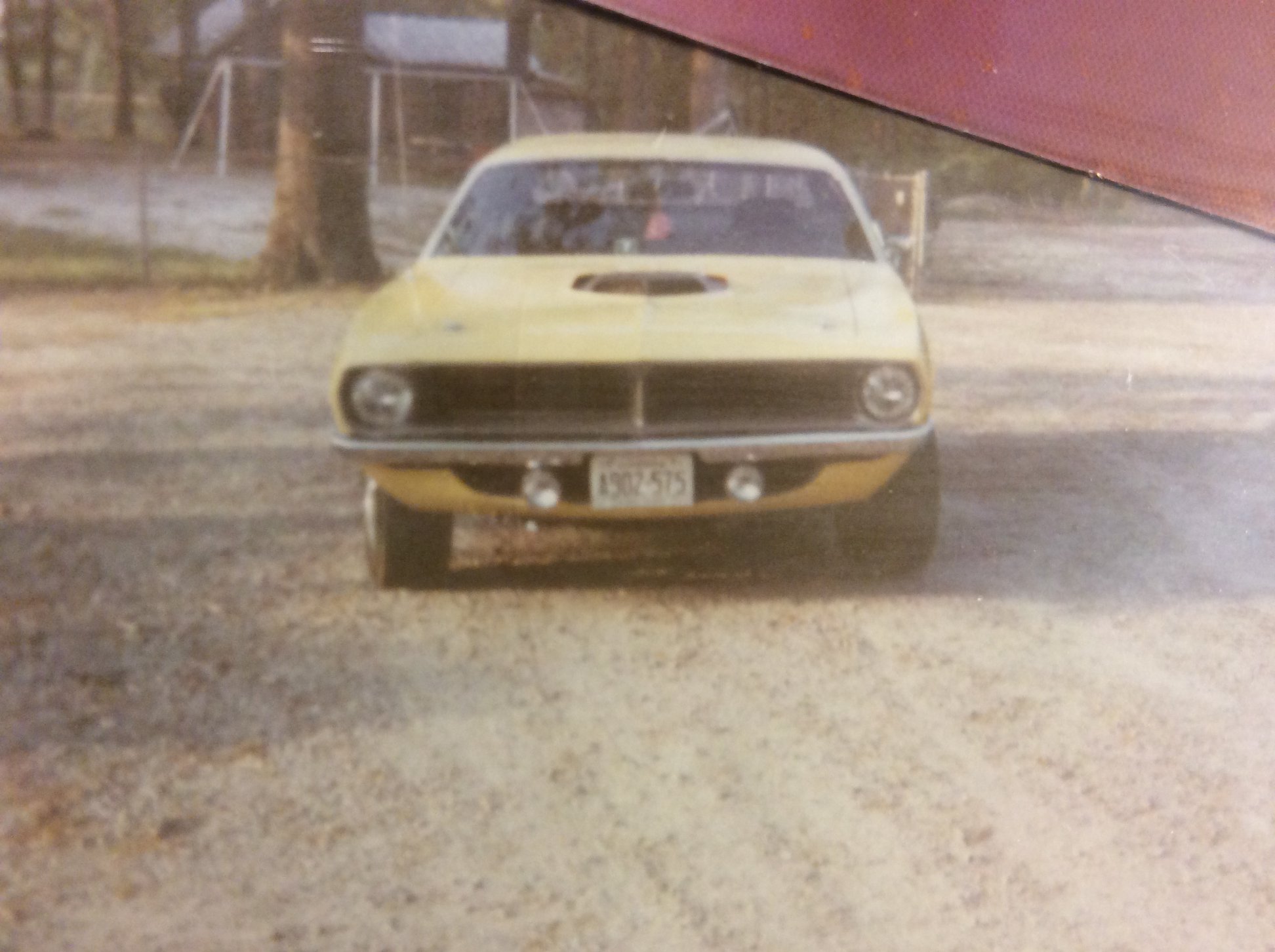 hemi cuda front shot.jpg