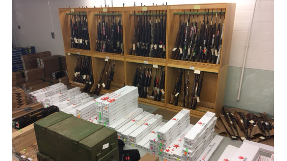Cardston%20guns%201.png