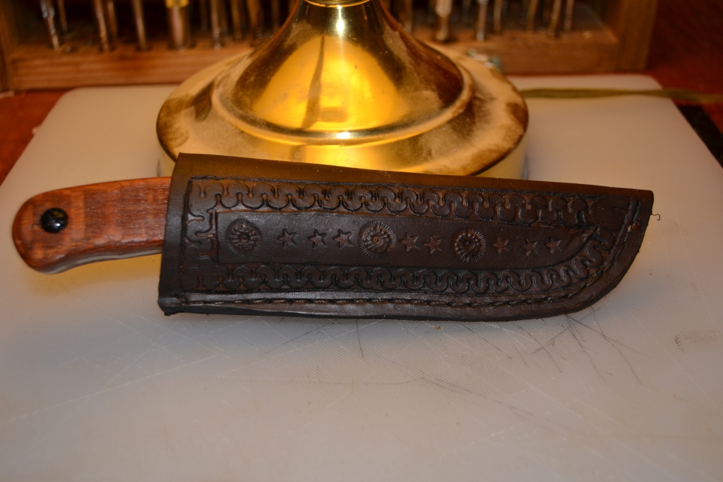 05 knife IN sheath.jpg