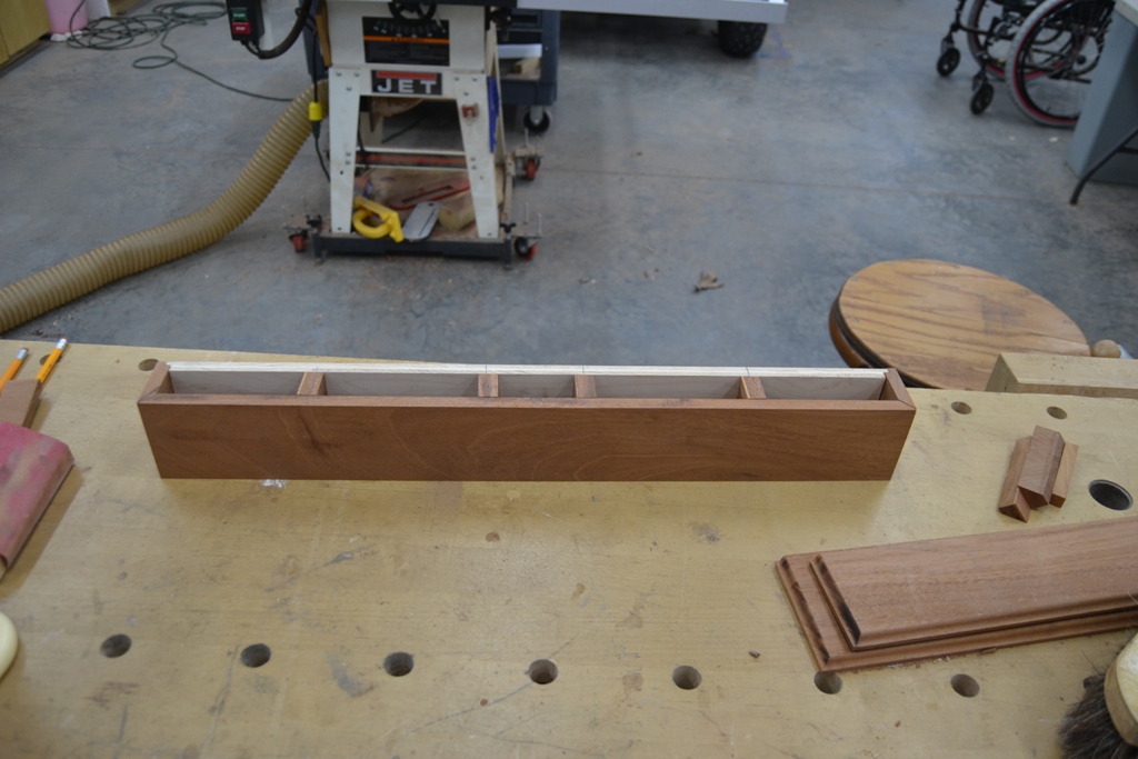 05 pedestal front.jpg