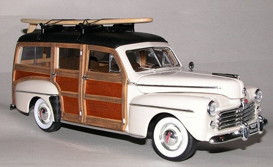 1948 Ford Woody.jpg